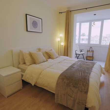 Апартаменты Lisbon Charming 94D, Next To Metro Экстерьер фото
